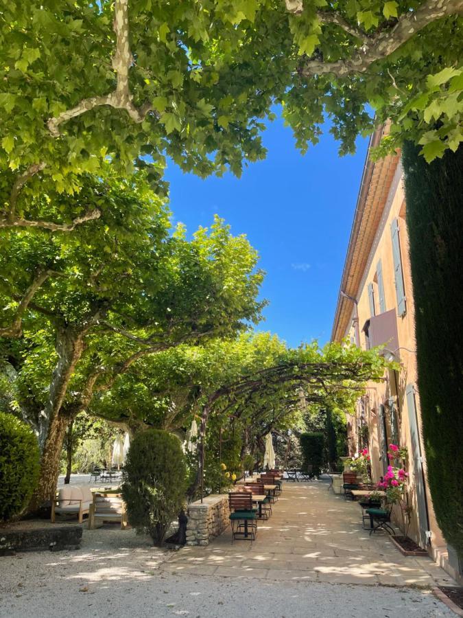 Hotel Le Mas Des Gres & Restaurant Sous Les Platanes Lagnes Exterior photo